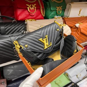 Сумка Louis Vuitton New Wave Multi Pochette