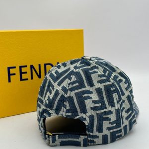 Бейсболка Fendi