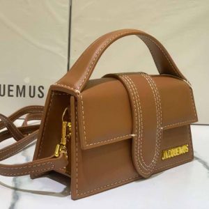 Сумка Jacquemus Le Grand Bambino