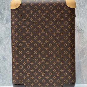 Чемодан Louis Vuitton