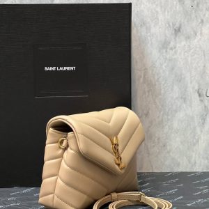 Сумка Yves Saint Laurent Lou Lou Toy