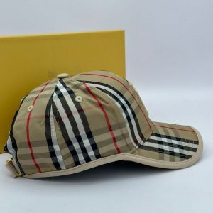 Бейсболка Burberry