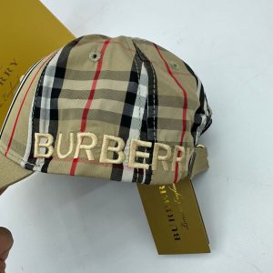 Бейсболка Burberry