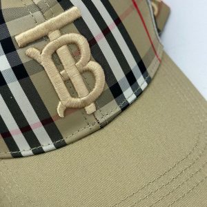 Бейсболка Burberry