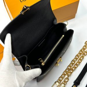 Сумка Louis Vuitton Pochette Metis East West