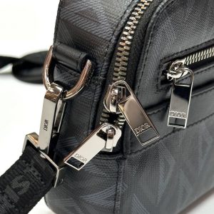 Сумка Dior Safari Messenger