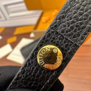 Сумка Louis Vuitton Pochette Metis East West