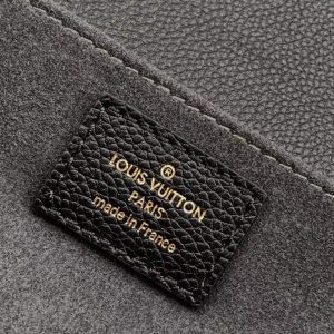 Сумка Louis Vuitton Pochette Metis East West