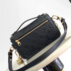 Сумка Louis Vuitton Pochette Metis East West