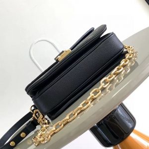 Сумка Louis Vuitton Pochette Metis East West