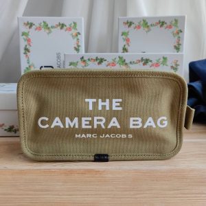 Сумка Marc Jacobs The Jacquard Camera Bag