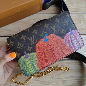 Сумка Louis Vuitton Felicie