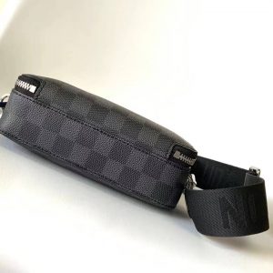 Сумка Louis Vuitton Alpha