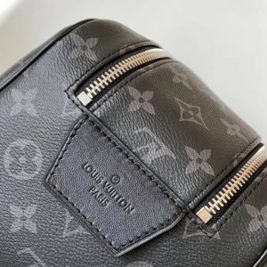 Косметичка Louis Vuitton Dopp Kit