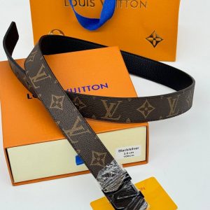 Двухсторонний ремень Louis Vuitton Initiales