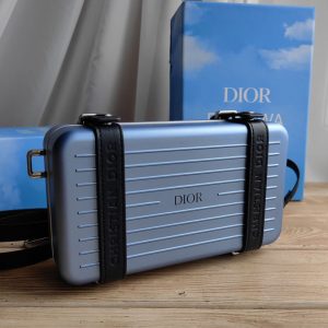 Сумка Dior x Rimowa