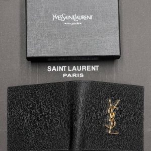 Кошелек Yves Saint Laurent