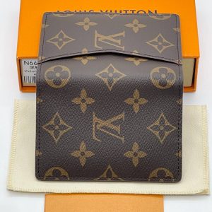 Визитница Louis Vuitton