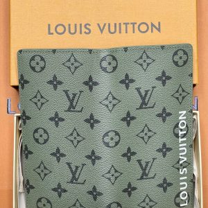 Кошелек Louis Vuitton Brazza