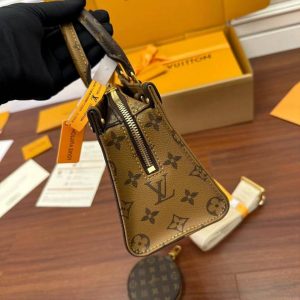 Сумка Louis Vuitton Onthego