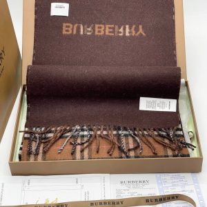 Шарф Burberry