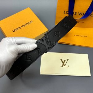 Ремень Louis Vuitton Initials