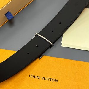 Ремень Louis Vuitton Initials