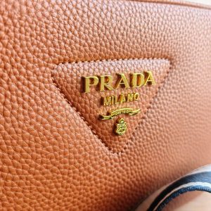 Сумка Prada