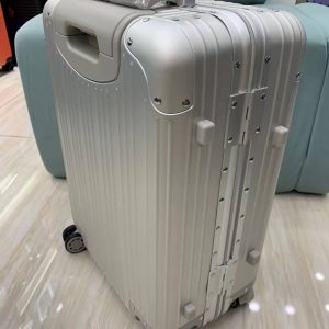 Чемодан Rimowa