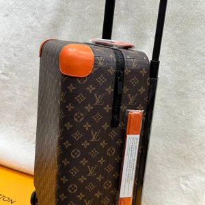 Чемодан Louis Vuitton