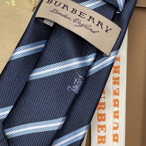 Галстук Burberry