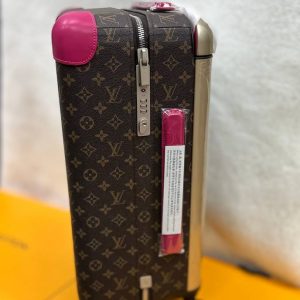 Чемодан Louis Vuitton