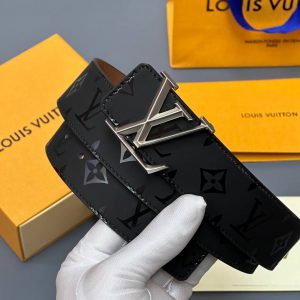 Ремень Louis Vuitton Initiales