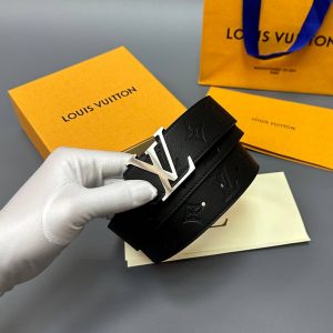 Ремень Louis Vuitton Initials