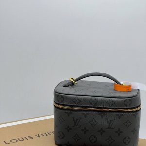 Косметичка Louis Vuitton Nice BB