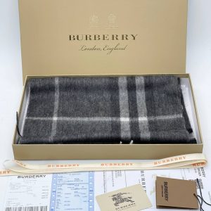 Шарф Burberry