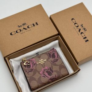 Кошелек Coach