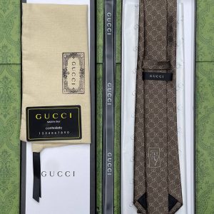 Галстук Gucci