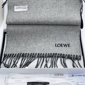 Шарф Loewe