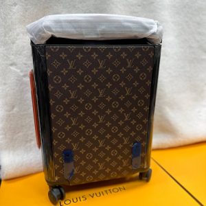 Чемодан Louis Vuitton