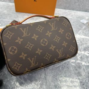 Сумка Louis Vuitton Utility