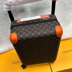 Чемодан Louis Vuitton