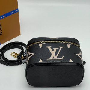 Косметичка Louis Vuitton Nice BB