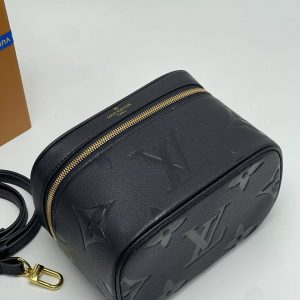 Косметичка Louis Vuitton Nice BB