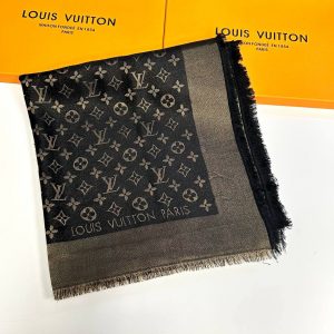 Платок Louis Vuitton