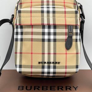 Сумка Burberry