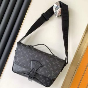 Сумка Louis Vuitton