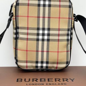 Сумка Burberry