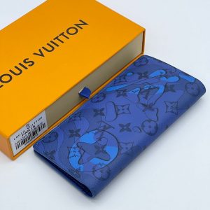 Кошелек Louis Vuitton