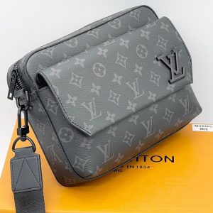 Сумка Louis Vuitton Мессенджер Fastline